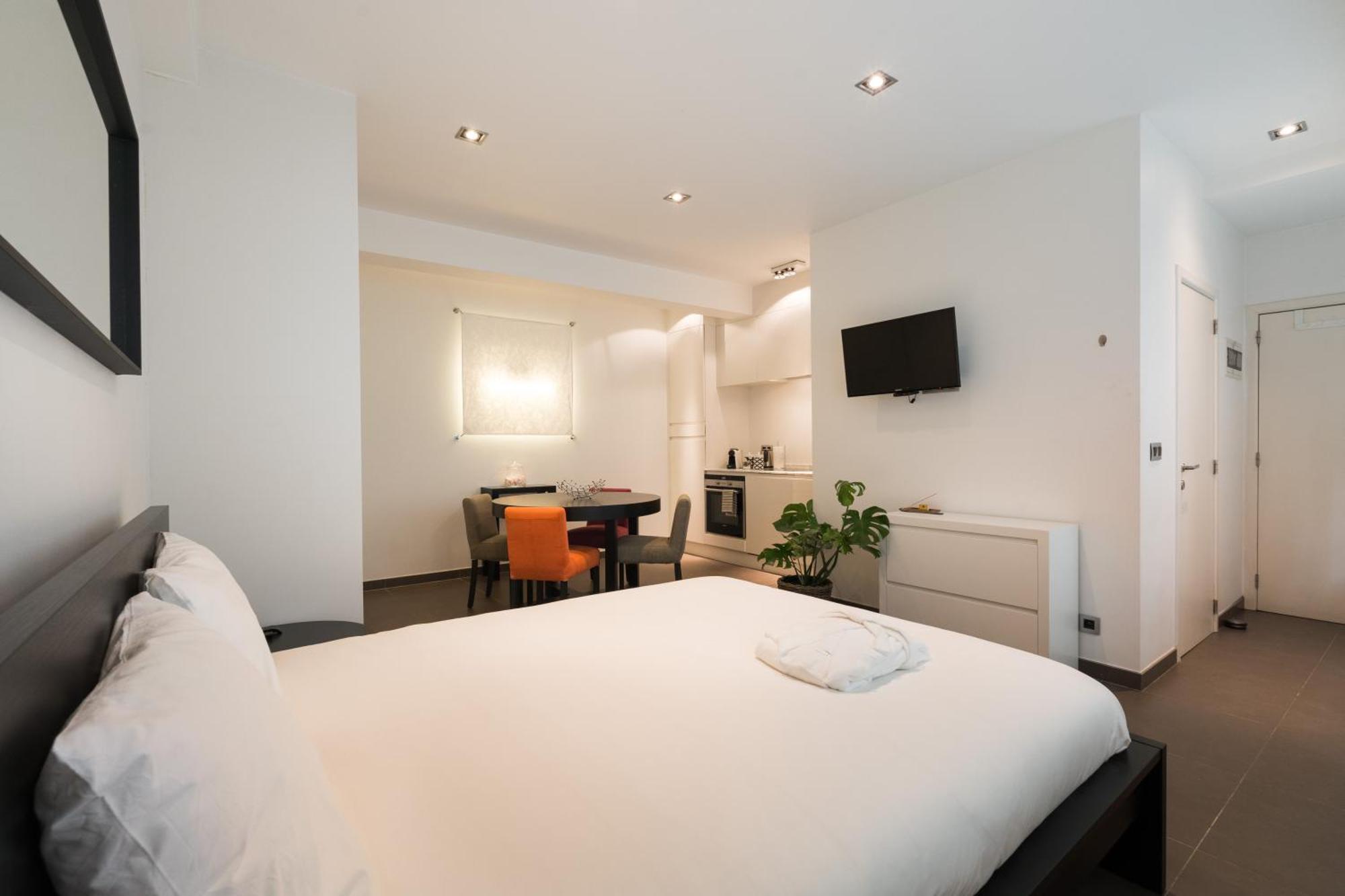 The Loft Apartment Brussel Bagian luar foto